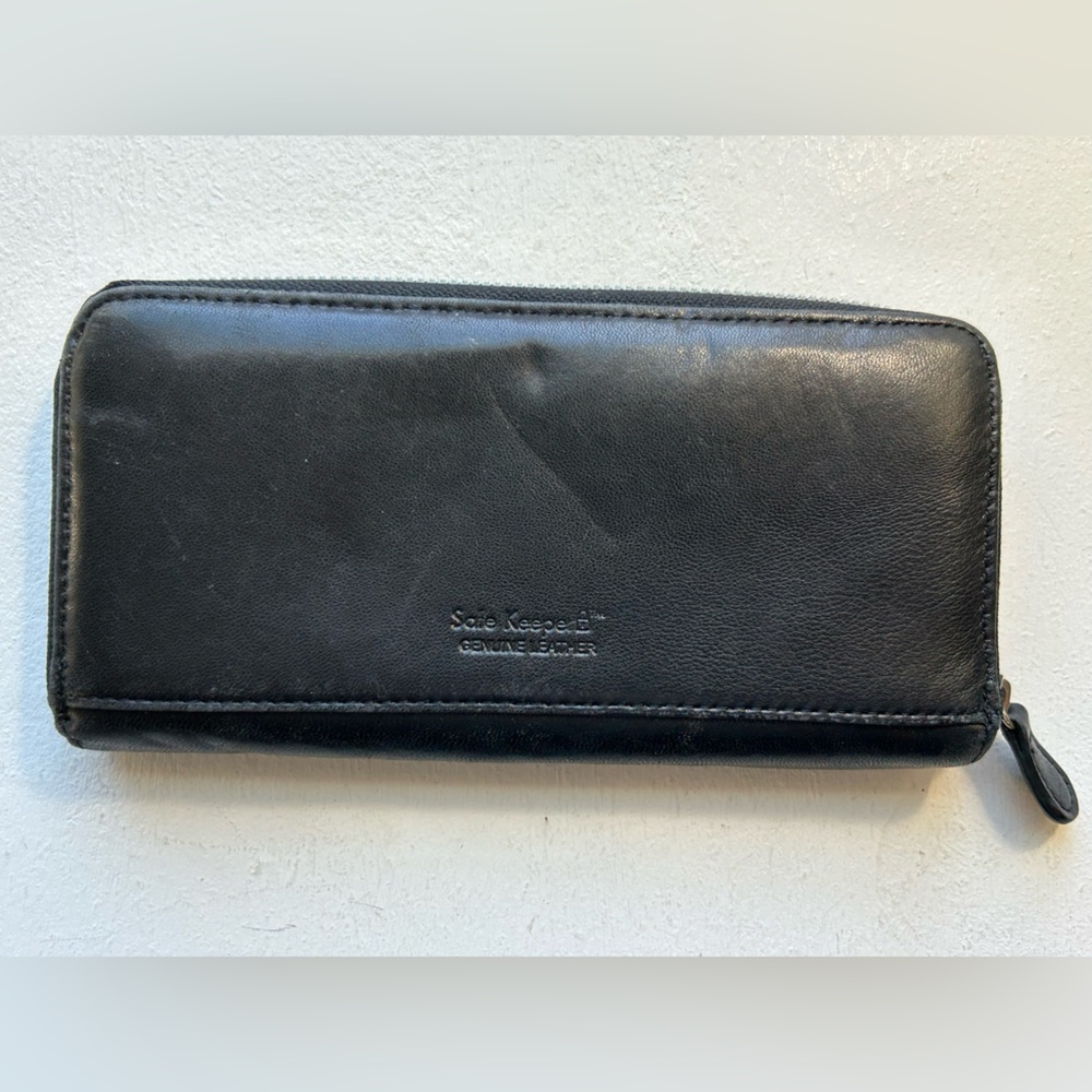 Safe Keeper Wallet Black Leather Women’s Bilfold Travel Zipper Soft